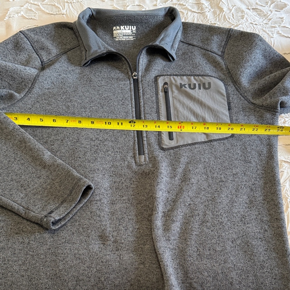 KUIU Charcoal 1/4 Zip-Up Men's Sweater